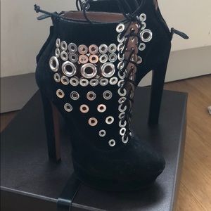 Alaia never worn heels original 1595 .